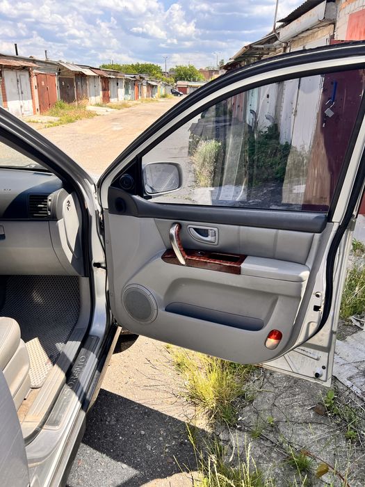 Kia sorento 2004, 2,5 дизель, автомат
