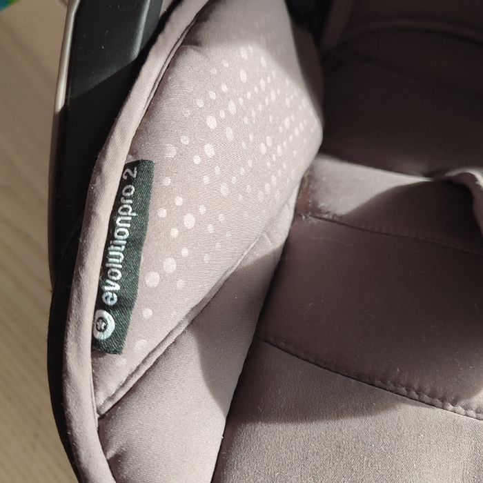 Rozkładany do leżenia fotelik Kiddy Evolution pro 2 0-13 kg