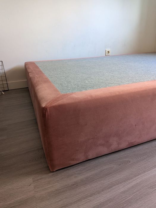 Cama completa 1,40*2,00 venda urgente para despachar esta semana