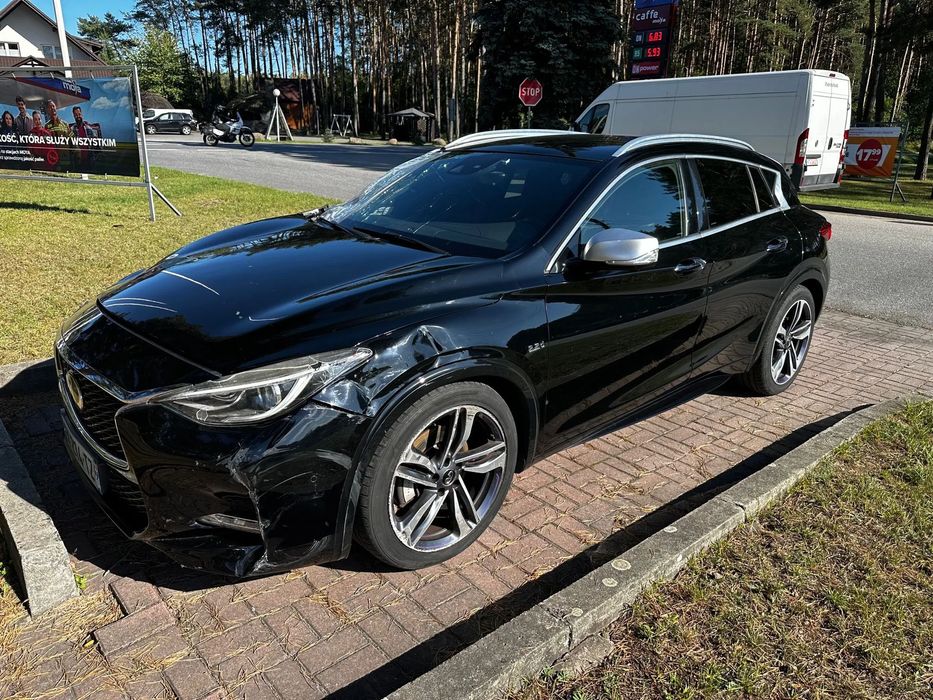 Infiniti Q30 S 4X4 Adw