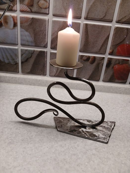 Підсвічник кований ручної роботи