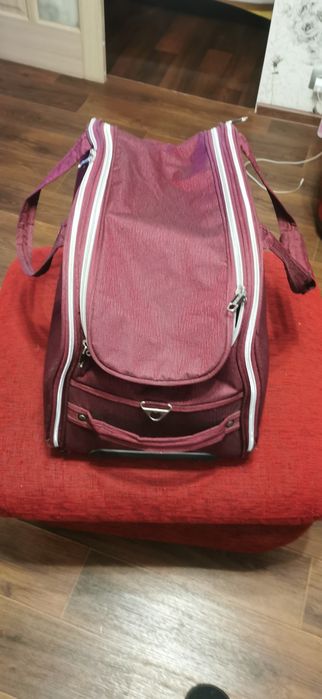 Дорожня сумка, Валіза