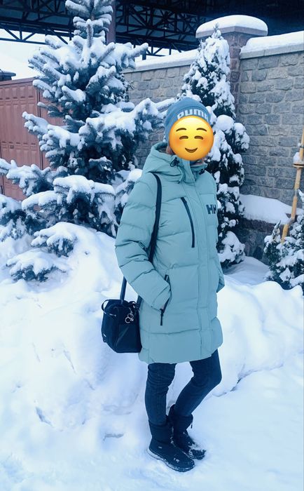 Пуховик Helly Hansen