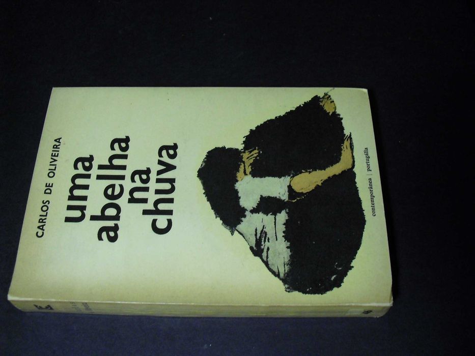 Oliveira (Carlos de);Uma Abelha na Chuva;