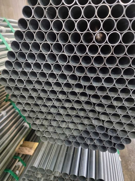 Słupek ogrodzeniowy, rura fi 38x1,3 2,3m