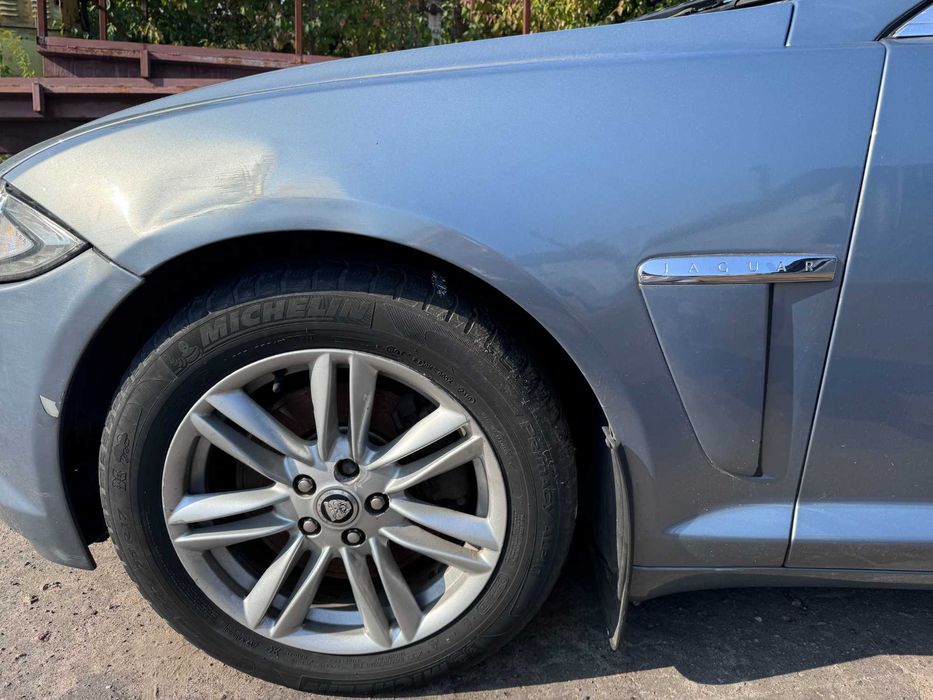 Крыло переднее левое Jaguar XF X250