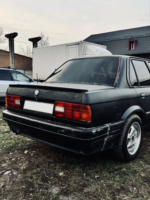 продам BMW e-30 на ходу