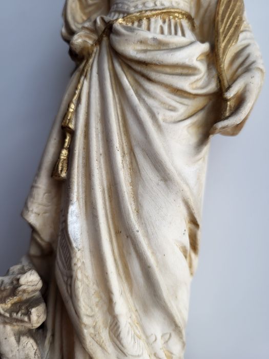 Estátua antiga de Pieraccini