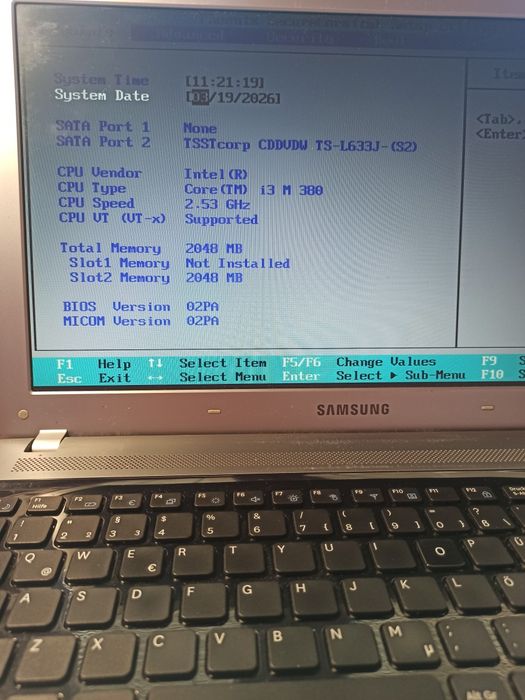 Laptop Samsung RV511