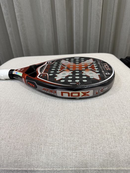 NOX AT10 Genius 18K Agustin Tapia 2022