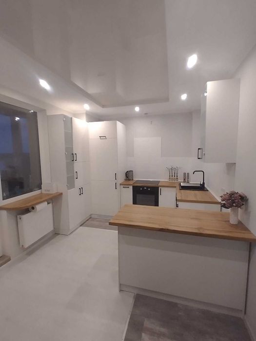 Кухня, шафа купе, корпусні меблі на замовлення AGT, фарбований МДФ