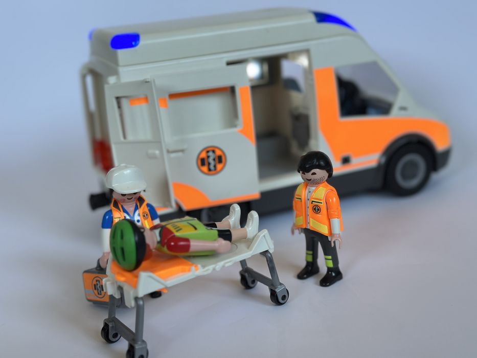 Playmobil 70049 Karetka Ze Światłem I Dźwiękiem