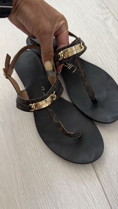 Босоножи Calvin Klein