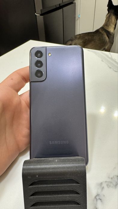 Samsung Galaxy S21 5G 8/128gb bardzo dobry stan, świetny telefon
