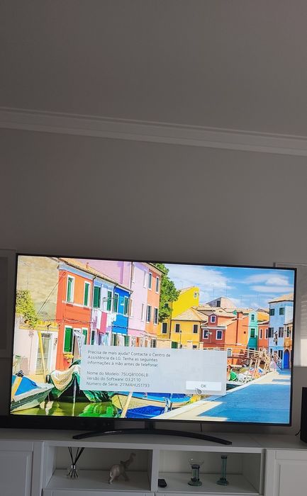 TV LG -  75 polegadas modelo 75UQ81
