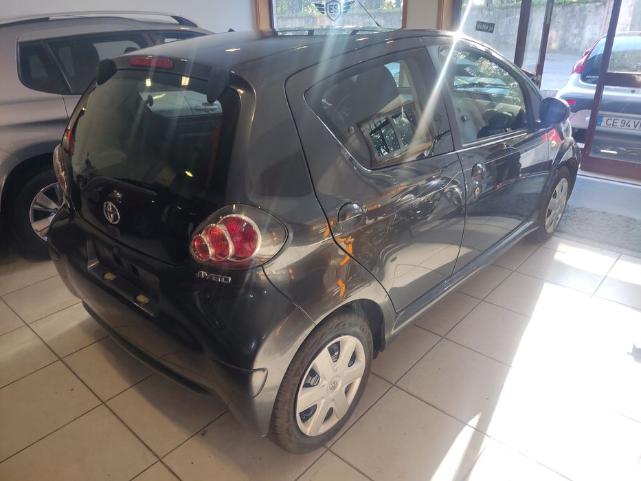 Toyota Aygo 1.0 .caixa automática com garantia
