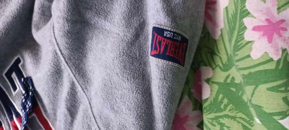 Kurtka z misiem Everlast