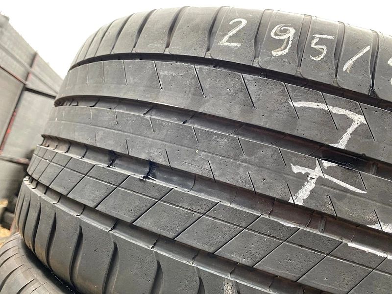 295/40/20 Michelin Latitude 3_5,8mm_2szt_(72)