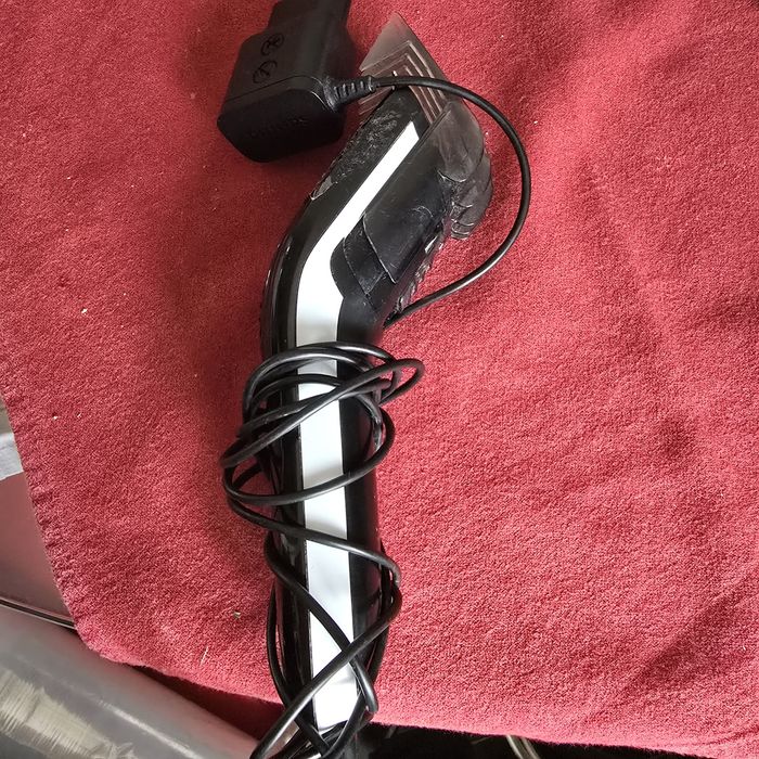 Продам  машинку  Philips