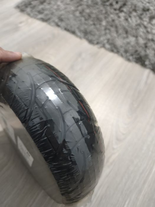 Pneus de trotinete