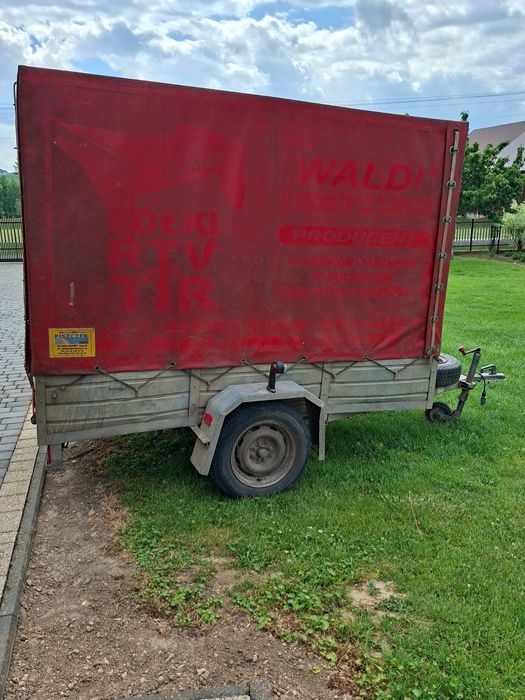 Przyczepa lekka czerwona