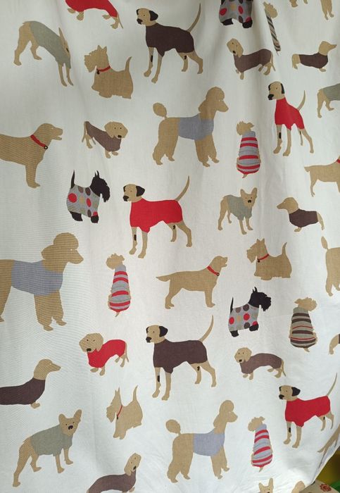 Штори з собаками такса,дог, інші