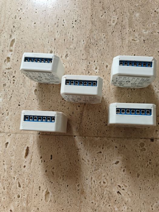 8 switch WiFi para automatizar estores eléctricos LARATOP