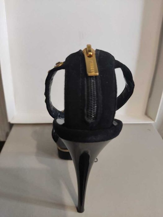 Босоніжки Le Zilla 38