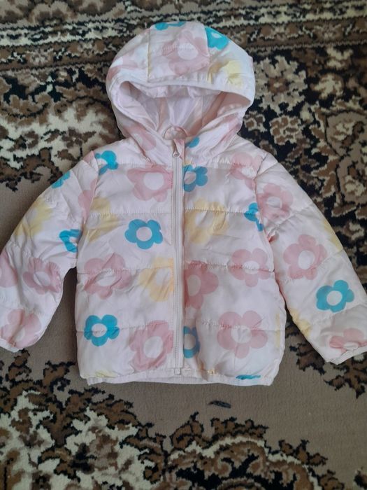 Куртка  для девочки.