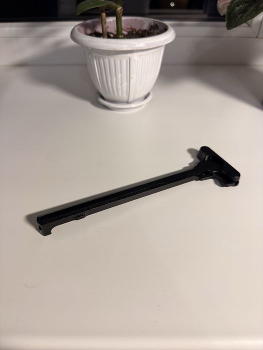 Приклад Mil-Spec , руківʼя пістолетне , руківʼя взведення AR-15