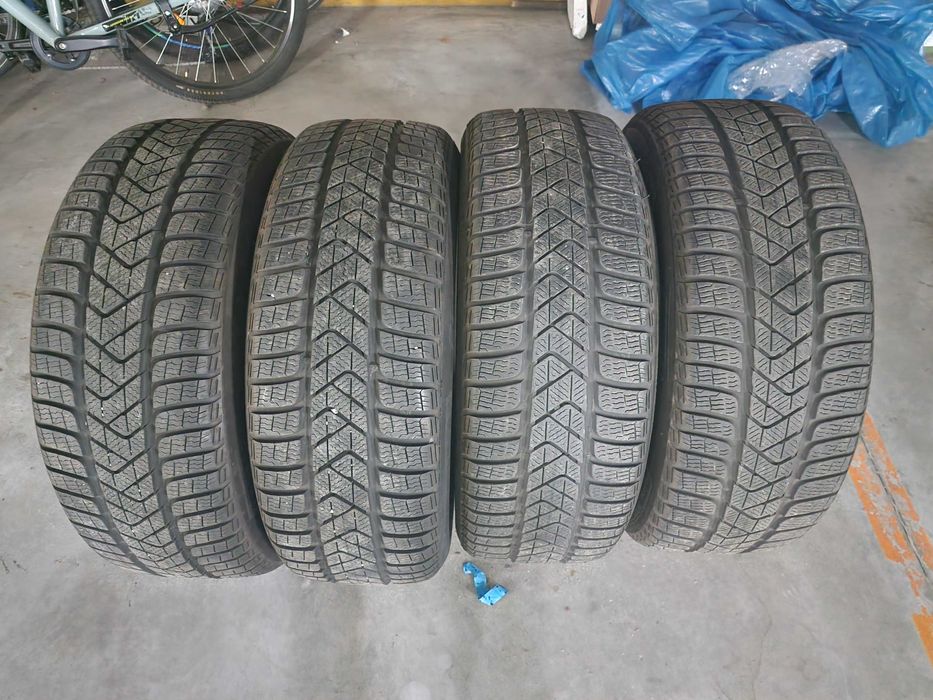 Opony zimowe Pirelli Sottozero Winter 225/55 R18