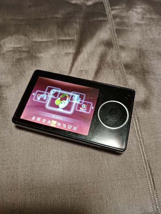 МП 4 плеер IXTONE