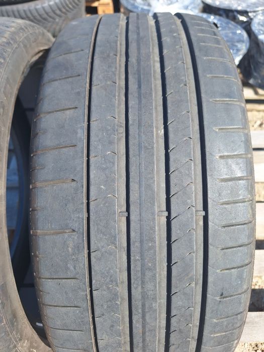 Opony letnie Pirelli P Zero 255 35 r21 98Y