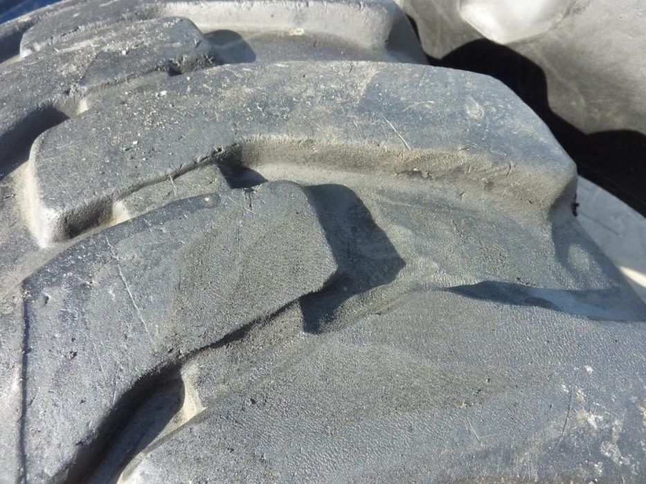 Opona używana przemysłowa 15.5-25 15.5R25 FORERUNNER 700zł W3835