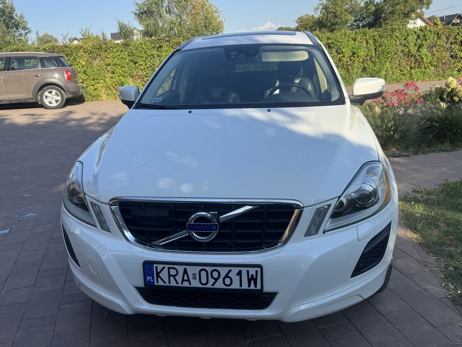 Volvo xc60 T5 2.0 benzyna 243KM 2011 automat