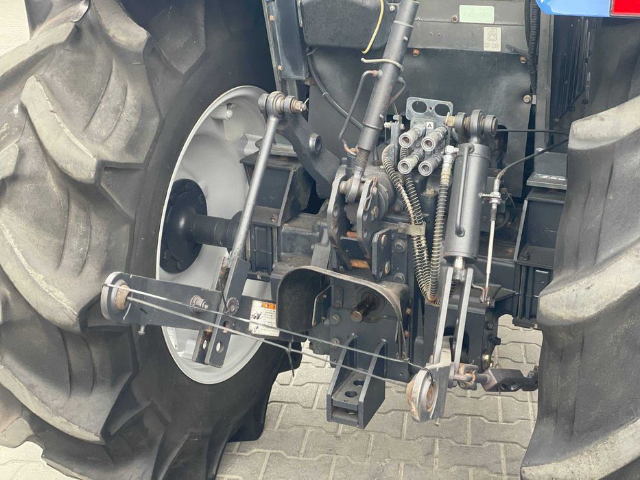 Front ISEKI TJ75 CAB Японський Трактор