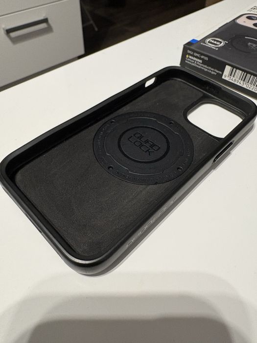 Quadlock mag Iphone 13 mini,