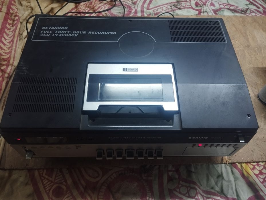 Video gravador Beta Sanyo VTC 9300