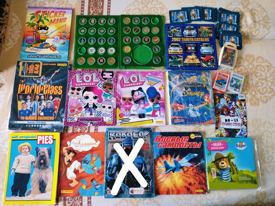 Вкладыши с 90 х . Наклейки от жвачки. Panini: 30 грн