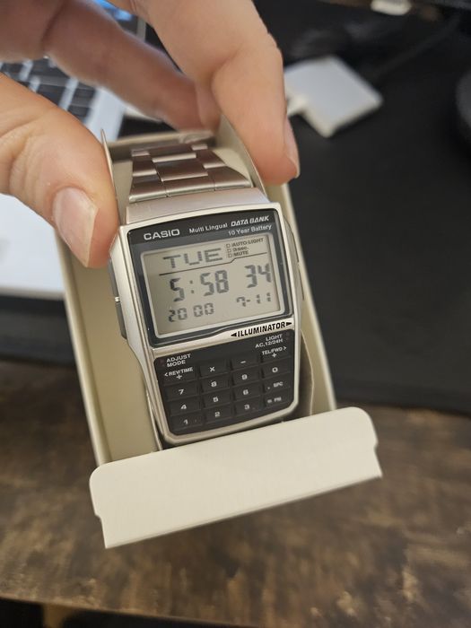 NOWY zegarek Casio z Kalkulatorem DBC-32D-1AES