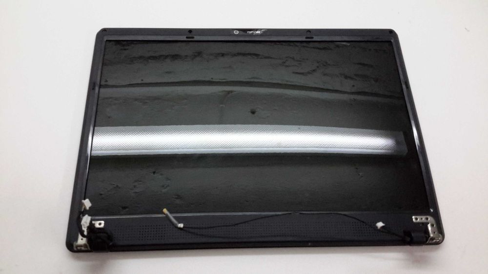 Fully Functional Laptop Screens.64738872664577120