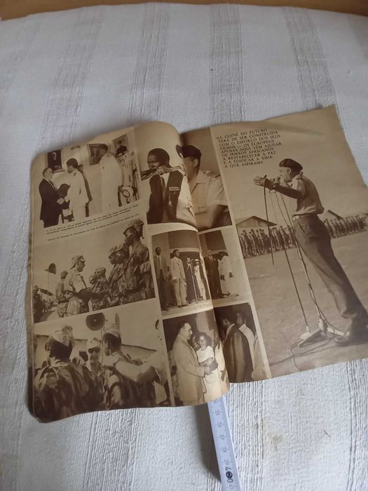 Grande revista de maio de 74 sobre General Spinola