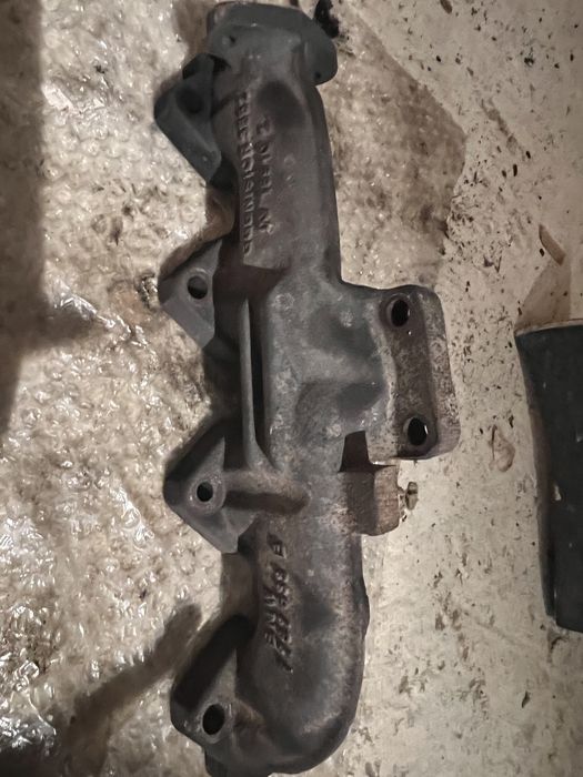 Випускний колектор BMW