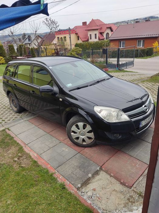 Opel Astra H 1.7 CDTI 101KM | 2007 | Gotowy do jazdy | Dodatkowe opony