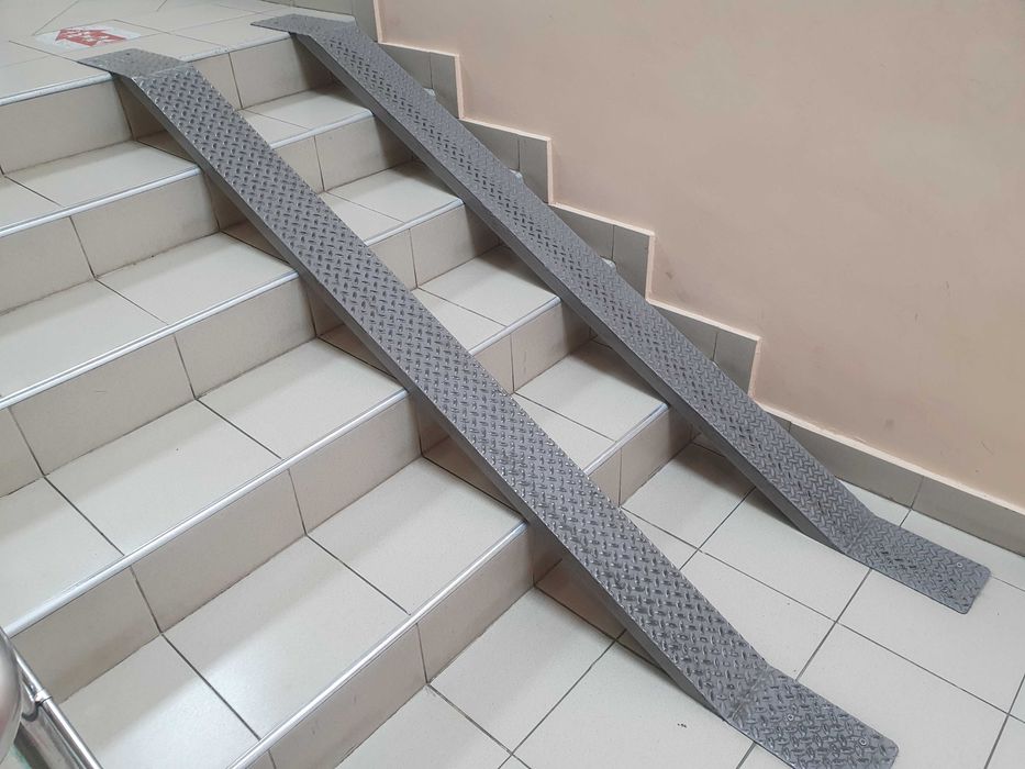 Пандус, Перила на пандуси,  Поручні для інвалідів, Флагшток