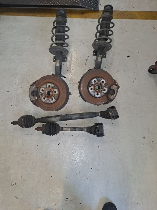 Transmissoes manga eixos e charriot Audi A1 1.6 TDi 2012