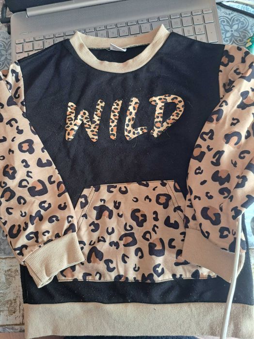 Varias peças de roupa a 1 € cada