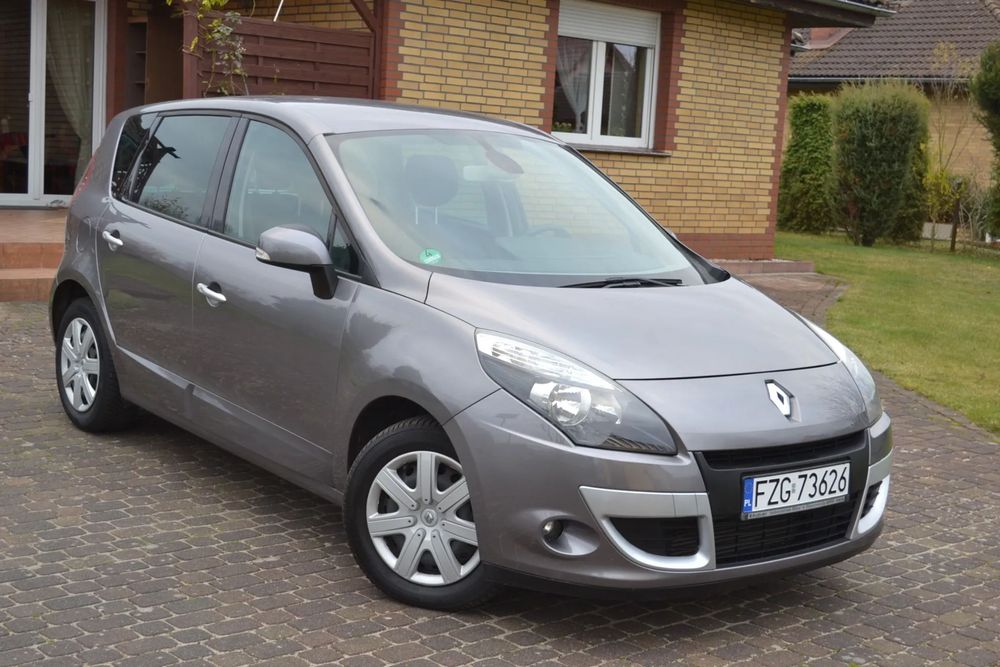 Renault Scenic Zarejestrowany po obsłudze technicznej