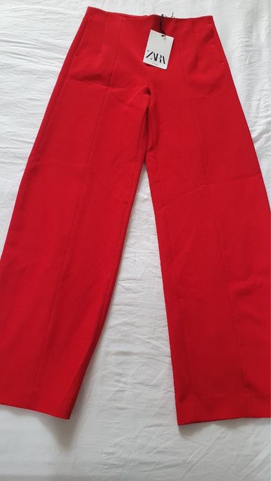 Червоні брюки Zara, класичні червоні штани