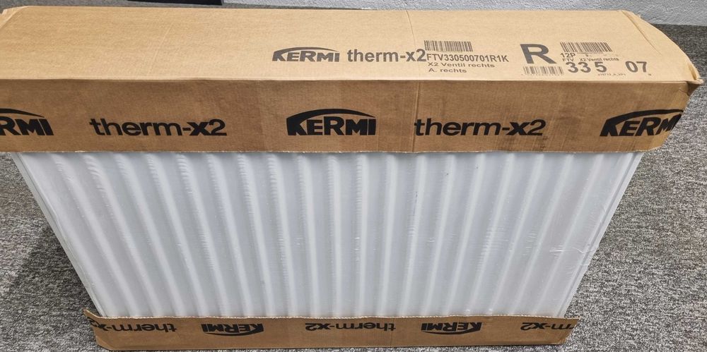 Grzejnik KERMI V33 500X700